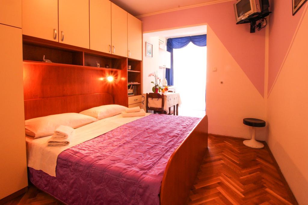 Apartments Sonja Ровинь Экстерьер фото