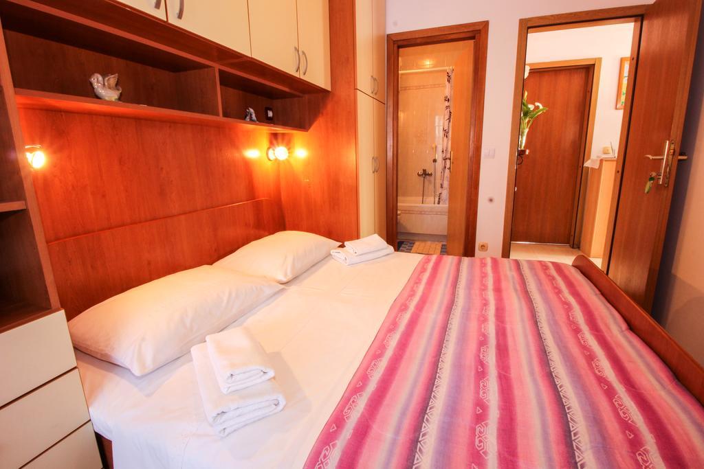 Apartments Sonja Ровинь Экстерьер фото