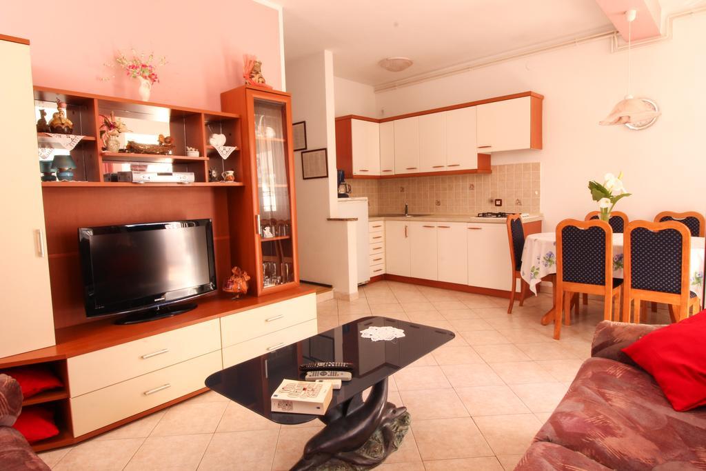 Apartments Sonja Ровинь Экстерьер фото