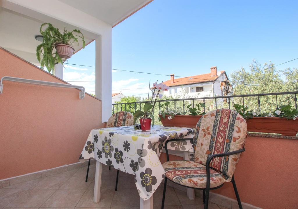 Apartments Sonja Ровинь Экстерьер фото
